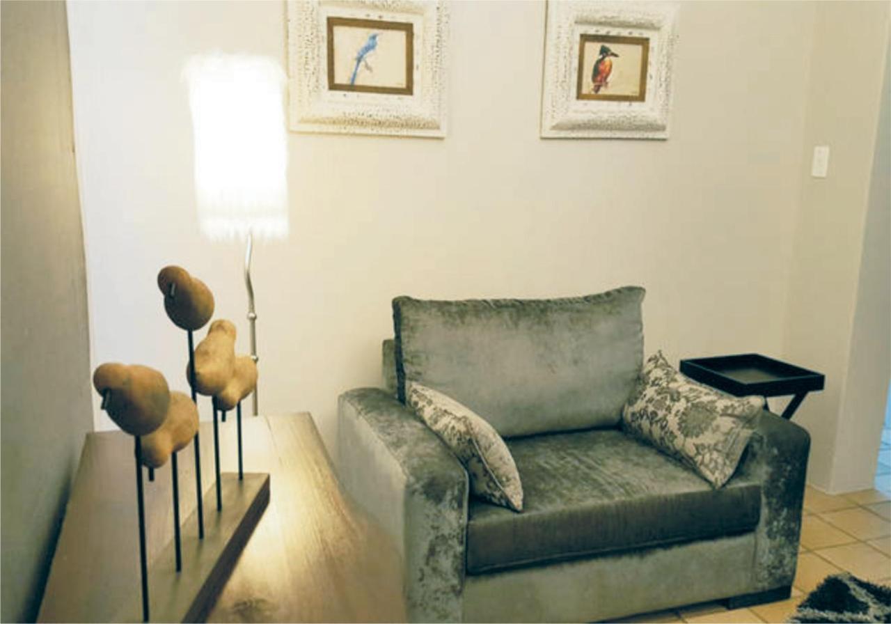Waterside Cottages & Villas - Self Catering Gaborone Ngoại thất bức ảnh