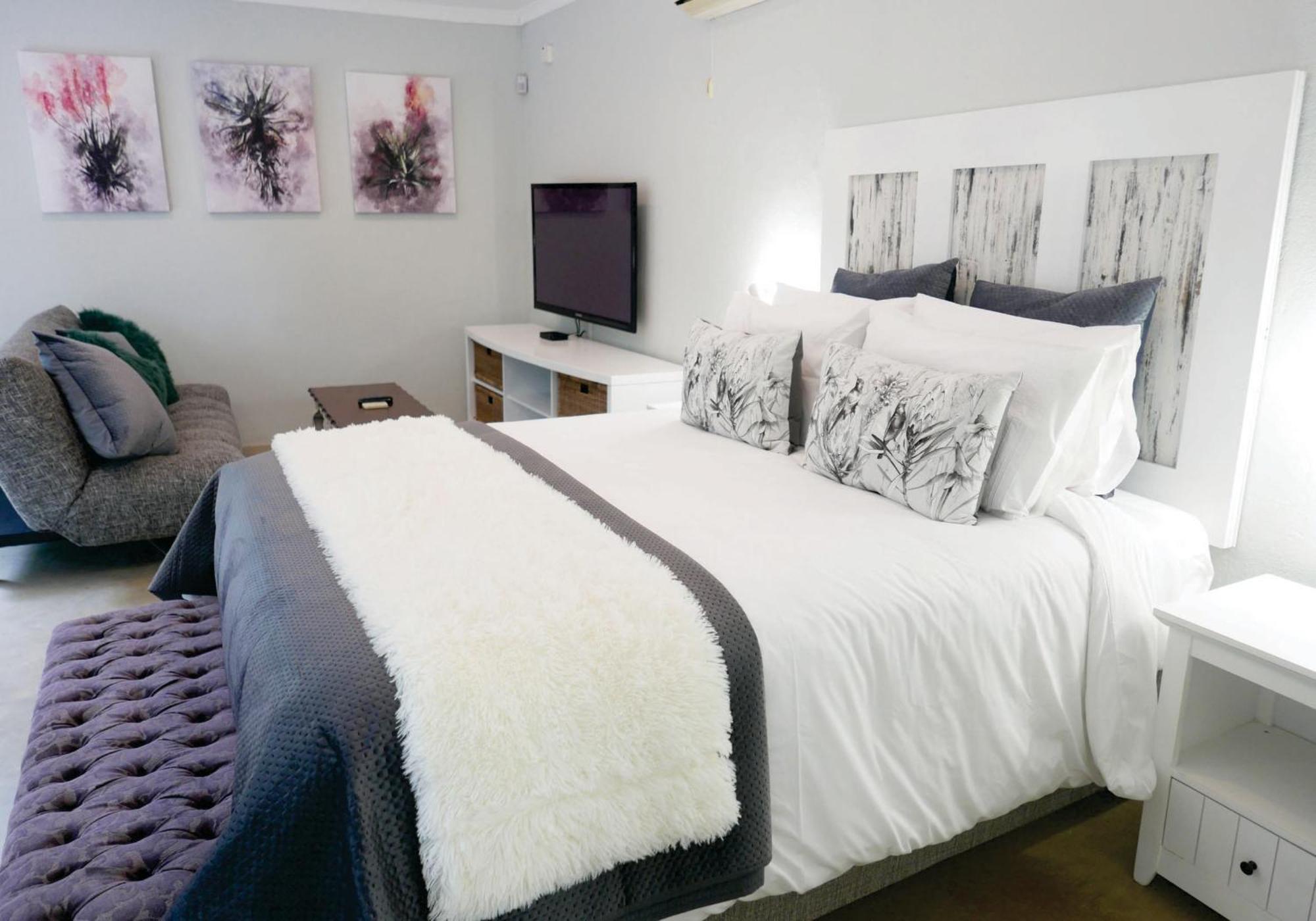 Waterside Cottages & Villas - Self Catering Gaborone Ngoại thất bức ảnh